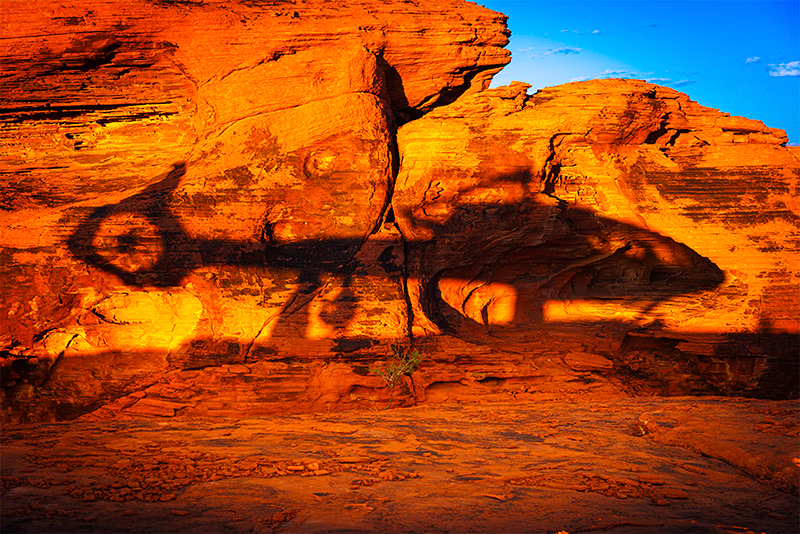 Las Vegas helicopter wedding couple embracing at Valley of Fire desert sunset