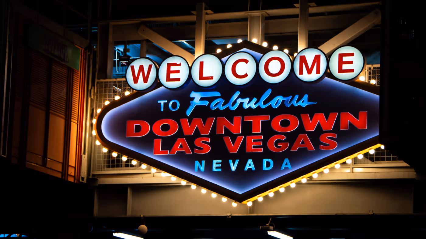 Welcome to Fabulous Downtown Las Vegas sign near the Clark County marriage bureau and Office of Civil Marriages — LVWC.com